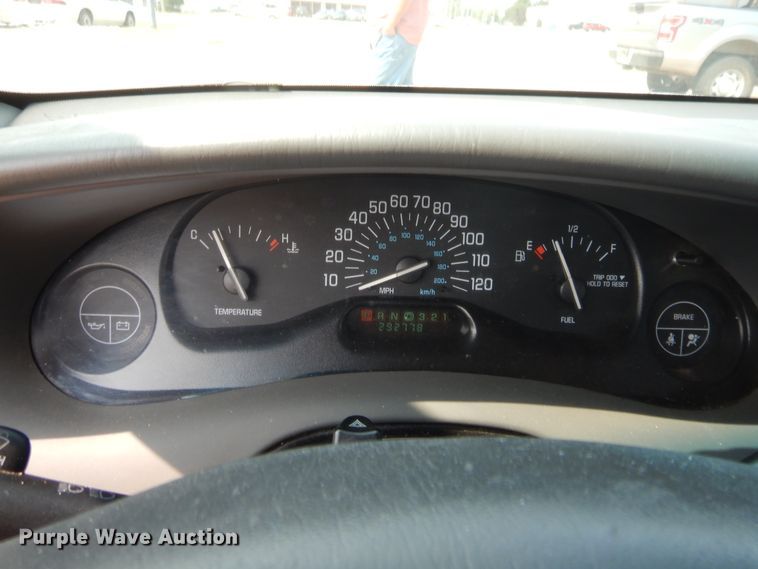 image for item HW9279 2005 Buick Century