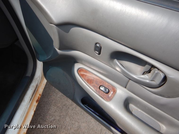 image for item HW9279 2005 Buick Century