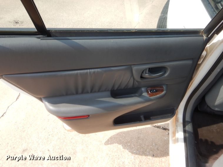 image for item HW9279 2005 Buick Century