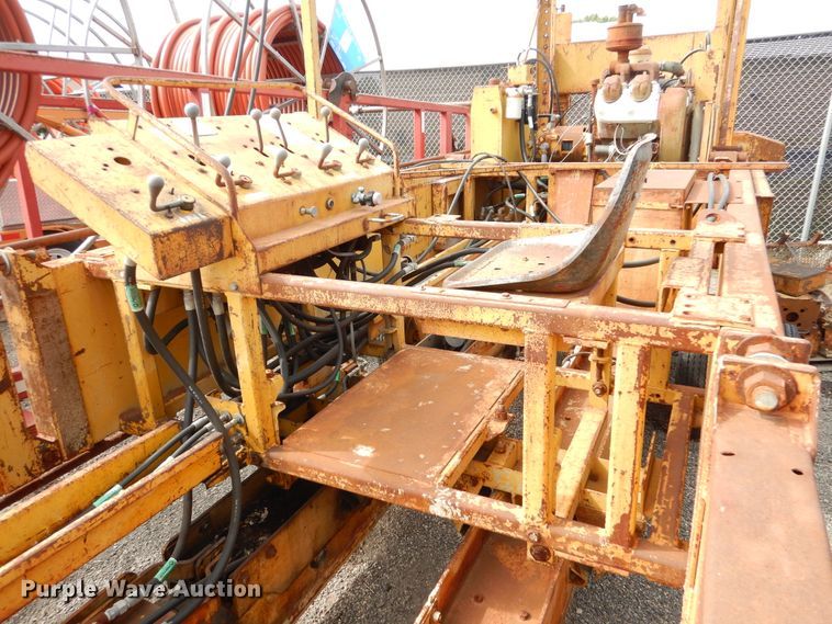 image for item AF9971 Bidwell OF400 concrete finisher