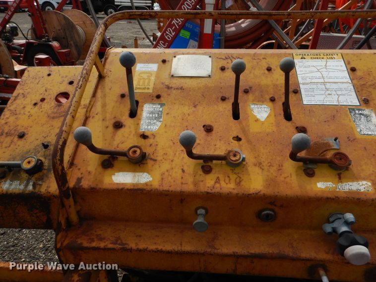 image for item AF9971 Bidwell OF400 concrete finisher