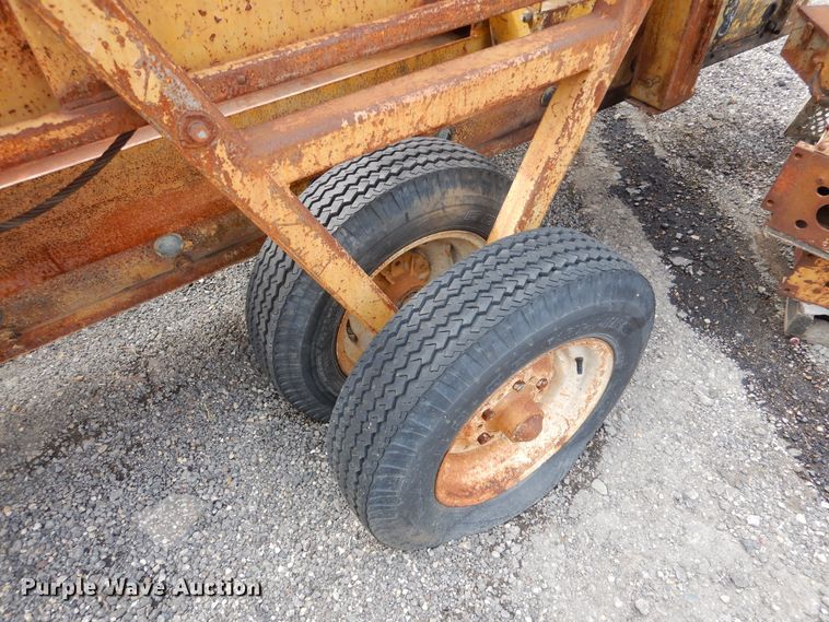 image for item AF9971 Bidwell OF400 concrete finisher