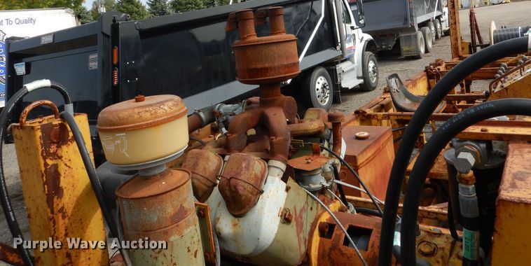 image for item AF9971 Bidwell OF400 concrete finisher