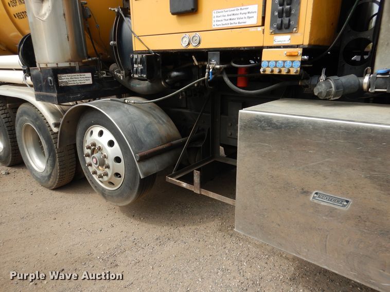 image for item AF9974 2000 Sterling A-Line  truck with 2014 McLaughlin vacuum excavator