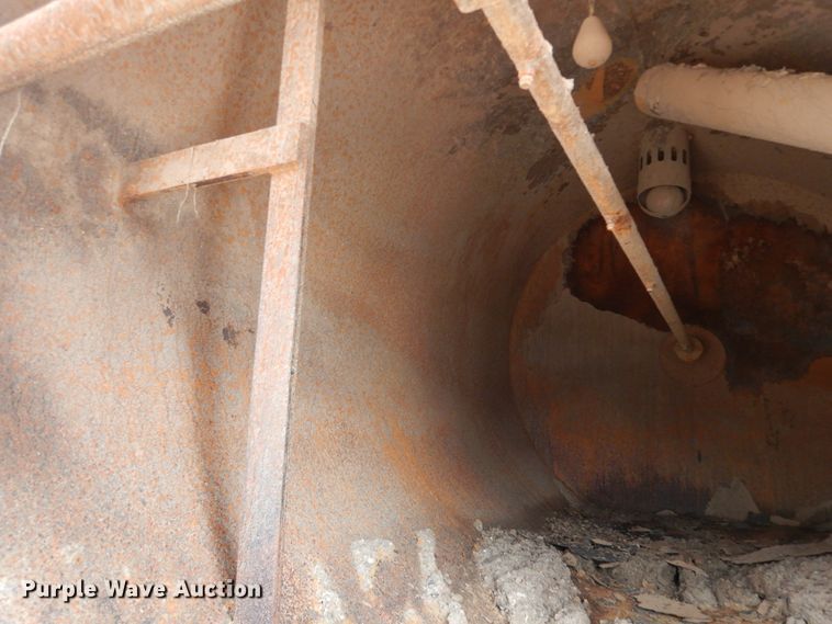 image for item AF9974 2000 Sterling A-Line  truck with 2014 McLaughlin vacuum excavator