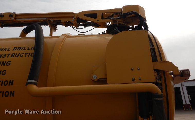 image for item AF9974 2000 Sterling A-Line  truck with 2014 McLaughlin vacuum excavator