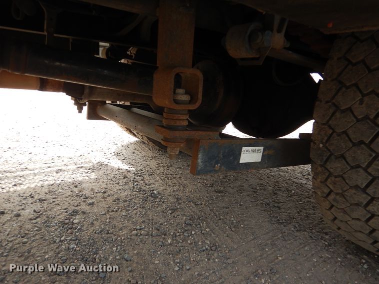 image for item AF9975 2012 International DuraStar 4300  bucket truck