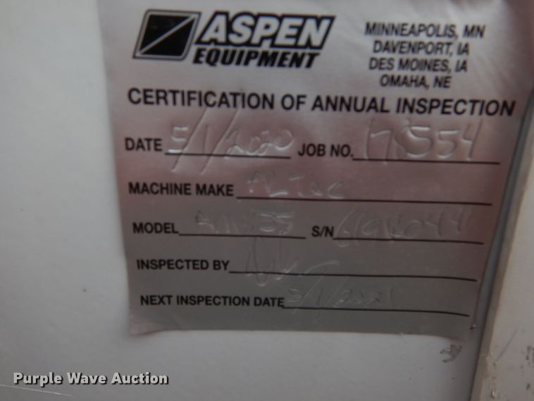 image for item AF9975 2012 International DuraStar 4300  bucket truck