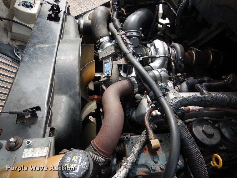 image for item AF9975 2012 International DuraStar 4300  bucket truck