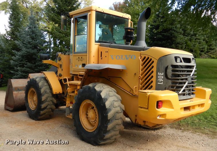 image for item AF9977 2005 Volvo L90E  wheel loader