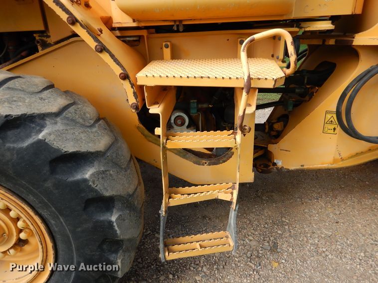 image for item AF9977 2005 Volvo L90E  wheel loader