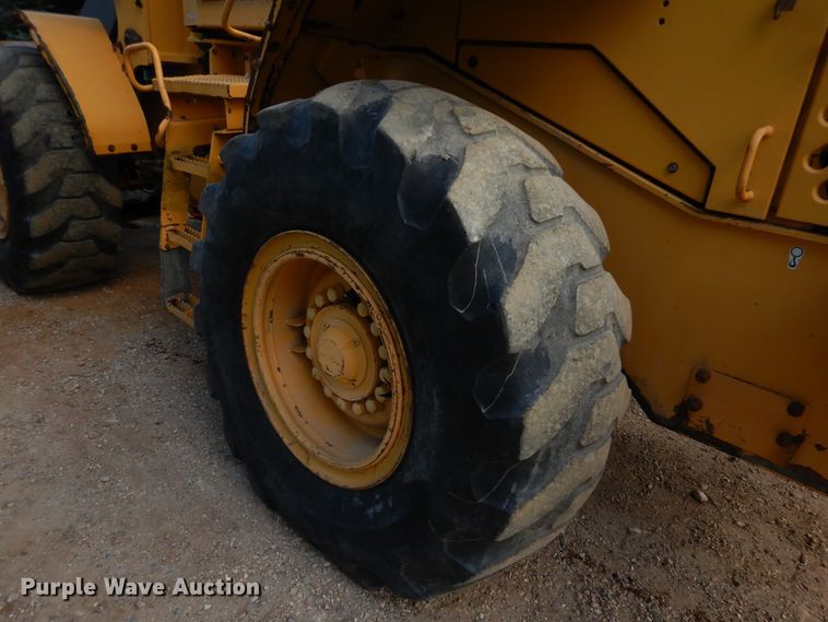 image for item AF9977 2005 Volvo L90E  wheel loader