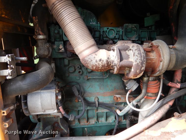 image for item AF9977 2005 Volvo L90E  wheel loader