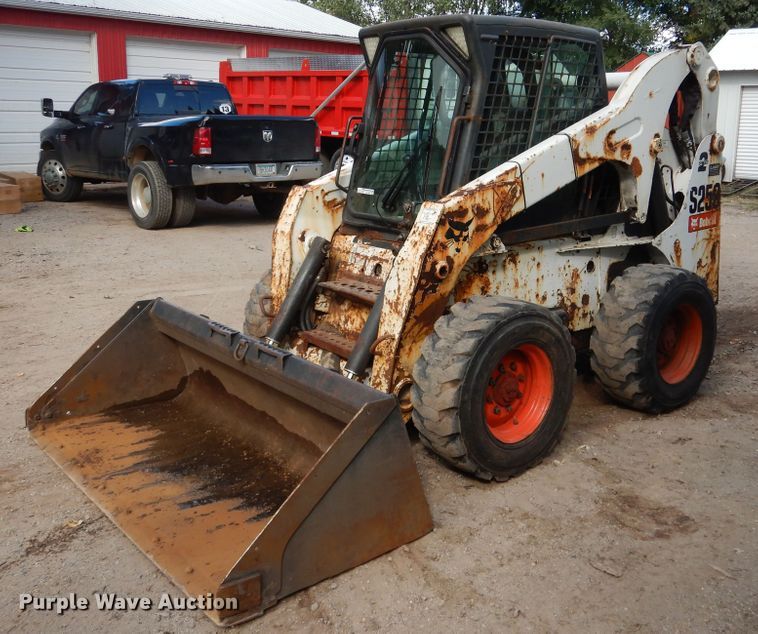 image for item AF9978 2008 Bobcat S250  skid steer loader