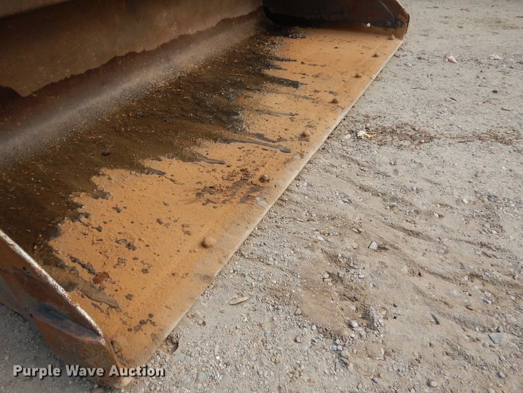 image for item AF9978 2008 Bobcat S250  skid steer loader