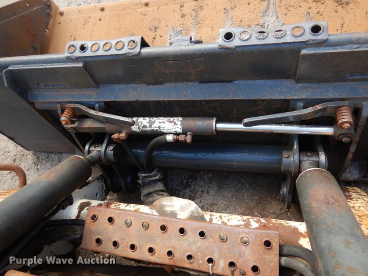 image for item AF9978 2008 Bobcat S250  skid steer loader