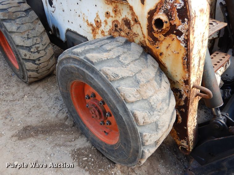 image for item AF9978 2008 Bobcat S250  skid steer loader