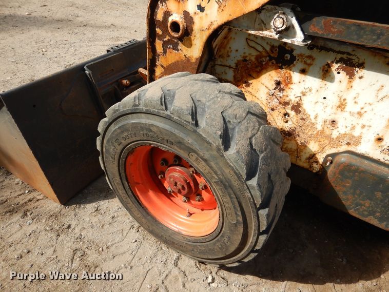 image for item AF9978 2008 Bobcat S250  skid steer loader