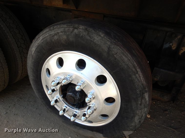 image for item AF9979 2006 International 7500  dump truck