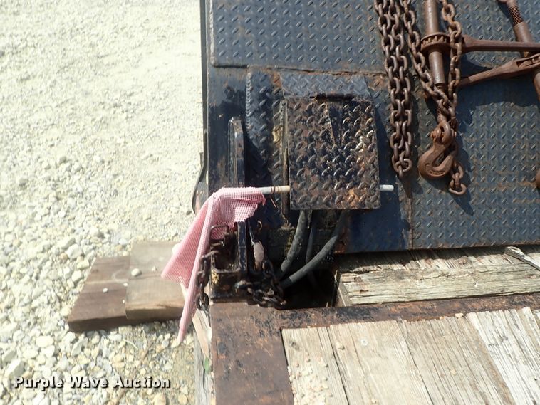 image for item DC3318 1975 Dakota 1755DC8 lowboy equipment trailer