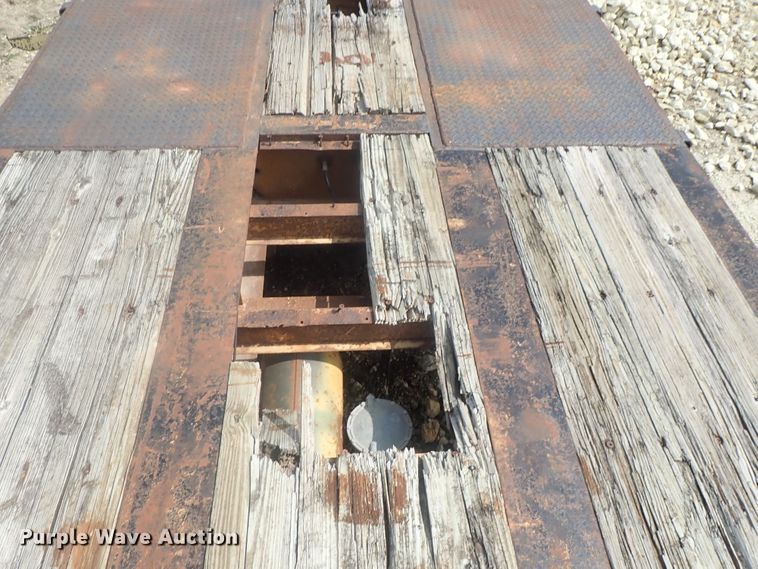 image for item DC3318 1975 Dakota 1755DC8 lowboy equipment trailer