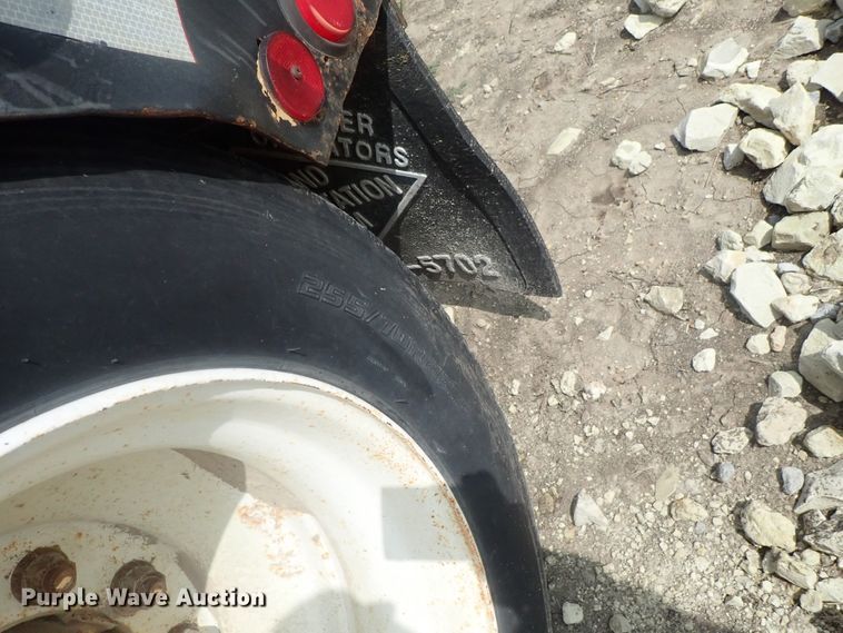 image for item DC3318 1975 Dakota 1755DC8 lowboy equipment trailer