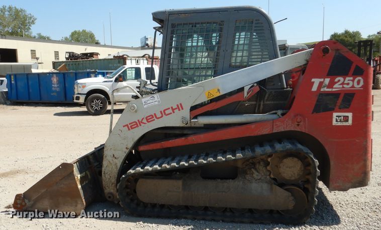 image for item DD2514 2012 Takeuchi TL250  skid steer loader