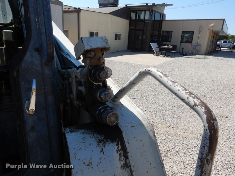 image for item DD2514 2012 Takeuchi TL250  skid steer loader