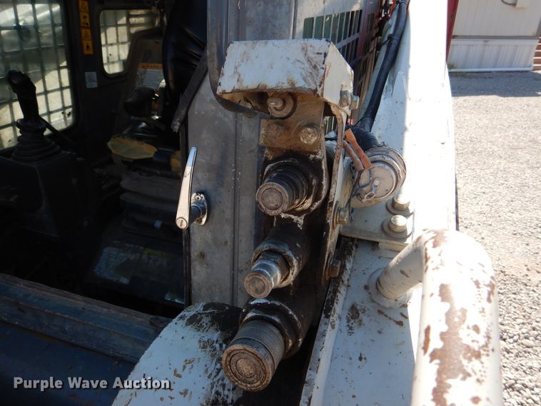 image for item DD2514 2012 Takeuchi TL250  skid steer loader