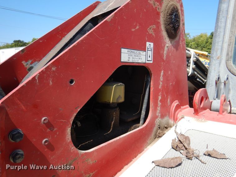 image for item DD2514 2012 Takeuchi TL250  skid steer loader