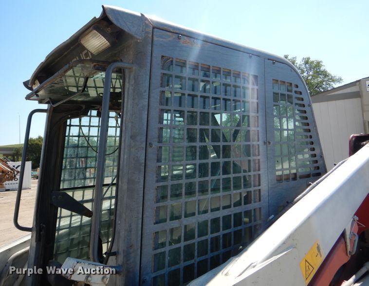 image for item DD2514 2012 Takeuchi TL250  skid steer loader