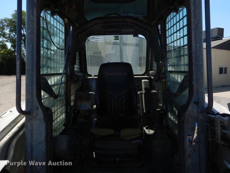 image for item DD2514 2012 Takeuchi TL250  skid steer loader