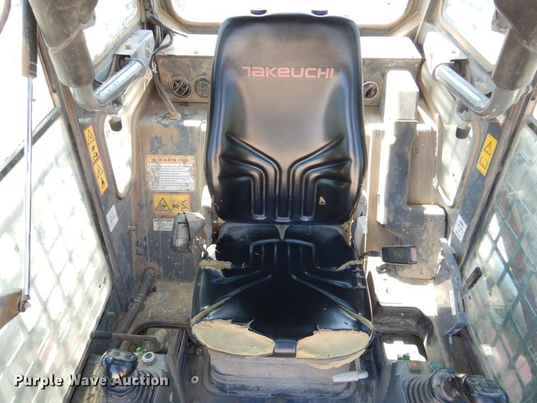 image for item DD2514 2012 Takeuchi TL250  skid steer loader