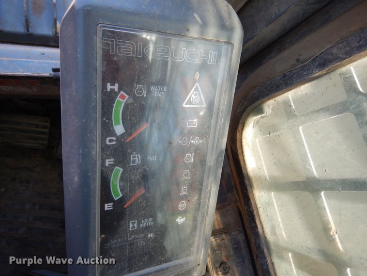 image for item DD2514 2012 Takeuchi TL250  skid steer loader