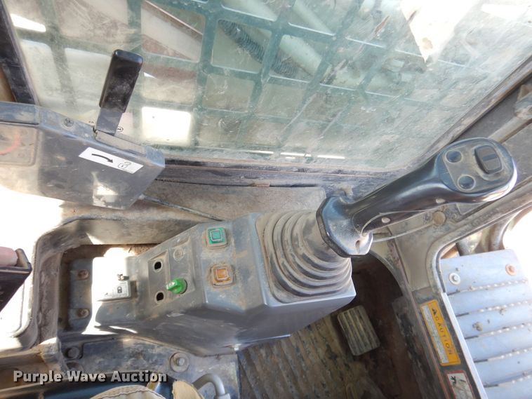 image for item DD2514 2012 Takeuchi TL250  skid steer loader