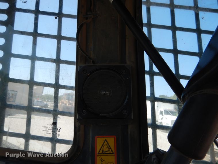 image for item DD2514 2012 Takeuchi TL250  skid steer loader