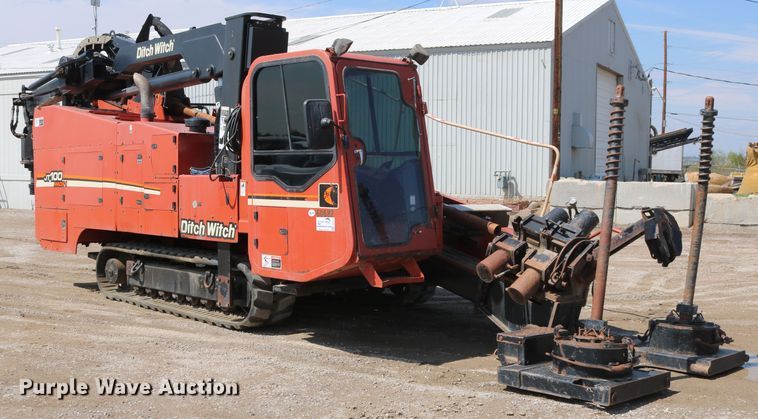 image for item DD6139 2012 Ditch Witch JT100 Mach 1  directional boring unit