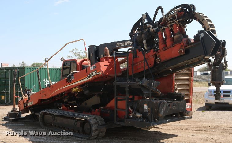image for item DD6139 2012 Ditch Witch JT100 Mach 1  directional boring unit