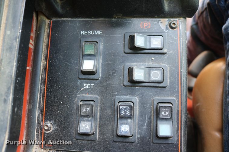 image for item DD6139 2012 Ditch Witch JT100 Mach 1  directional boring unit