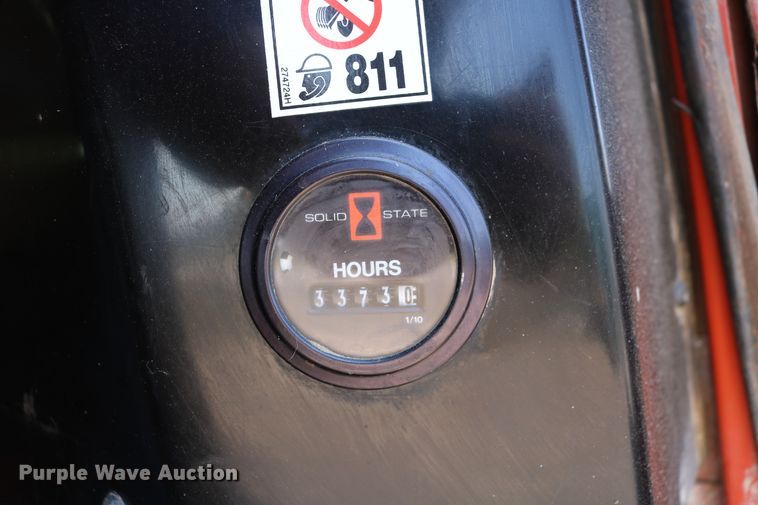 image for item DD6139 2012 Ditch Witch JT100 Mach 1  directional boring unit