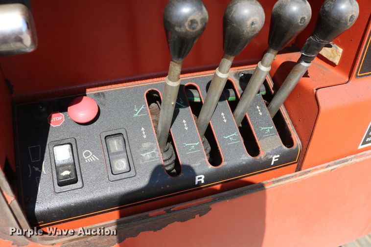 image for item DD6139 2012 Ditch Witch JT100 Mach 1  directional boring unit