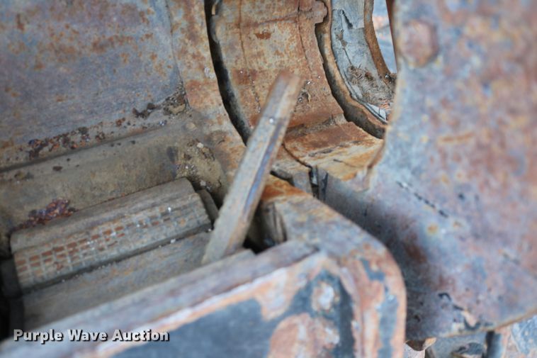 image for item DD6139 2012 Ditch Witch JT100 Mach 1  directional boring unit