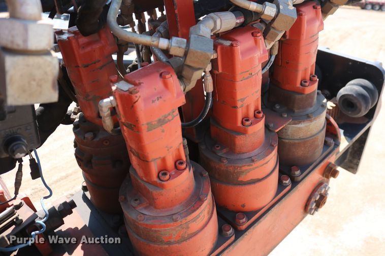 image for item DD6139 2012 Ditch Witch JT100 Mach 1  directional boring unit