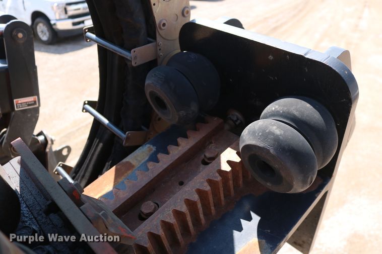 image for item DD6139 2012 Ditch Witch JT100 Mach 1  directional boring unit