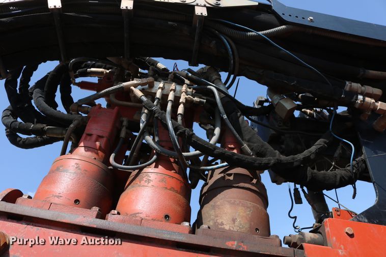 image for item DD6139 2012 Ditch Witch JT100 Mach 1  directional boring unit