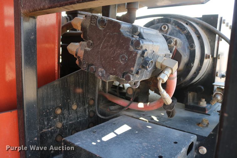 image for item DD6139 2012 Ditch Witch JT100 Mach 1  directional boring unit