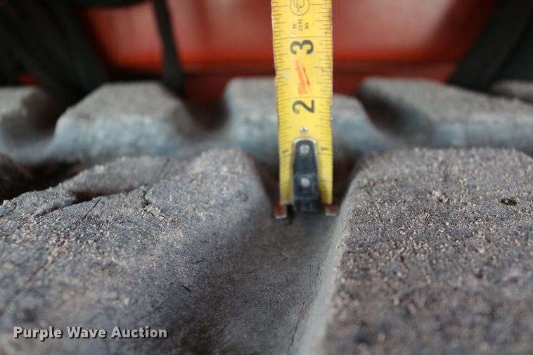 image for item DD6139 2012 Ditch Witch JT100 Mach 1  directional boring unit