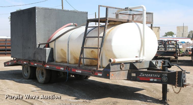 image for item DD6141 2000 Interstate 20DT equipment trailer with mixing system