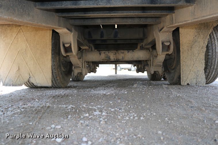 image for item DD6141 2000 Interstate 20DT equipment trailer with mixing system