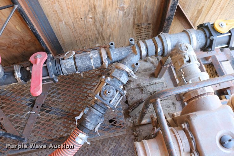 image for item DD6141 2000 Interstate 20DT equipment trailer with mixing system